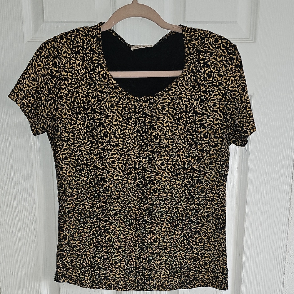 Susan Lawrence Black and Gold Short Sleeve Top